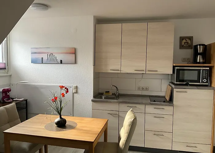 公寓 Seestern Mit Kleinem Suedbalkon, 100m Zum